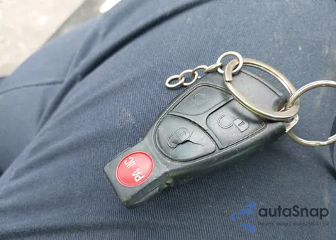 2002 Mercedes-Benz C 320 z USA, uszkodzony, nr VIN WDBRF64J62F146123